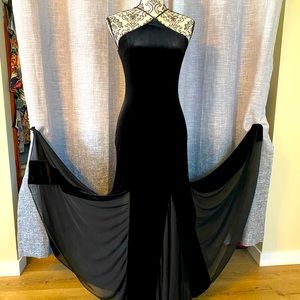 Betsy & Adam black velvet gown